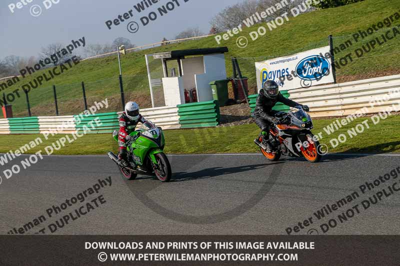 PJM Wedding Photography;enduro digital images;event digital images;eventdigitalimages;mallory park;mallory park photographs;mallory park trackday;mallory park trackday photographs;no limits trackdays;peter wileman photography;racing digital images;trackday digital images;trackday photos